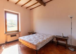 Colonica in vendita a Serre Di Rapolano, Rapolano Terme (SI)