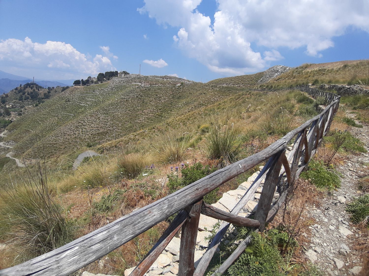 Terreno agricolo in vendita a Castelmola (ME)