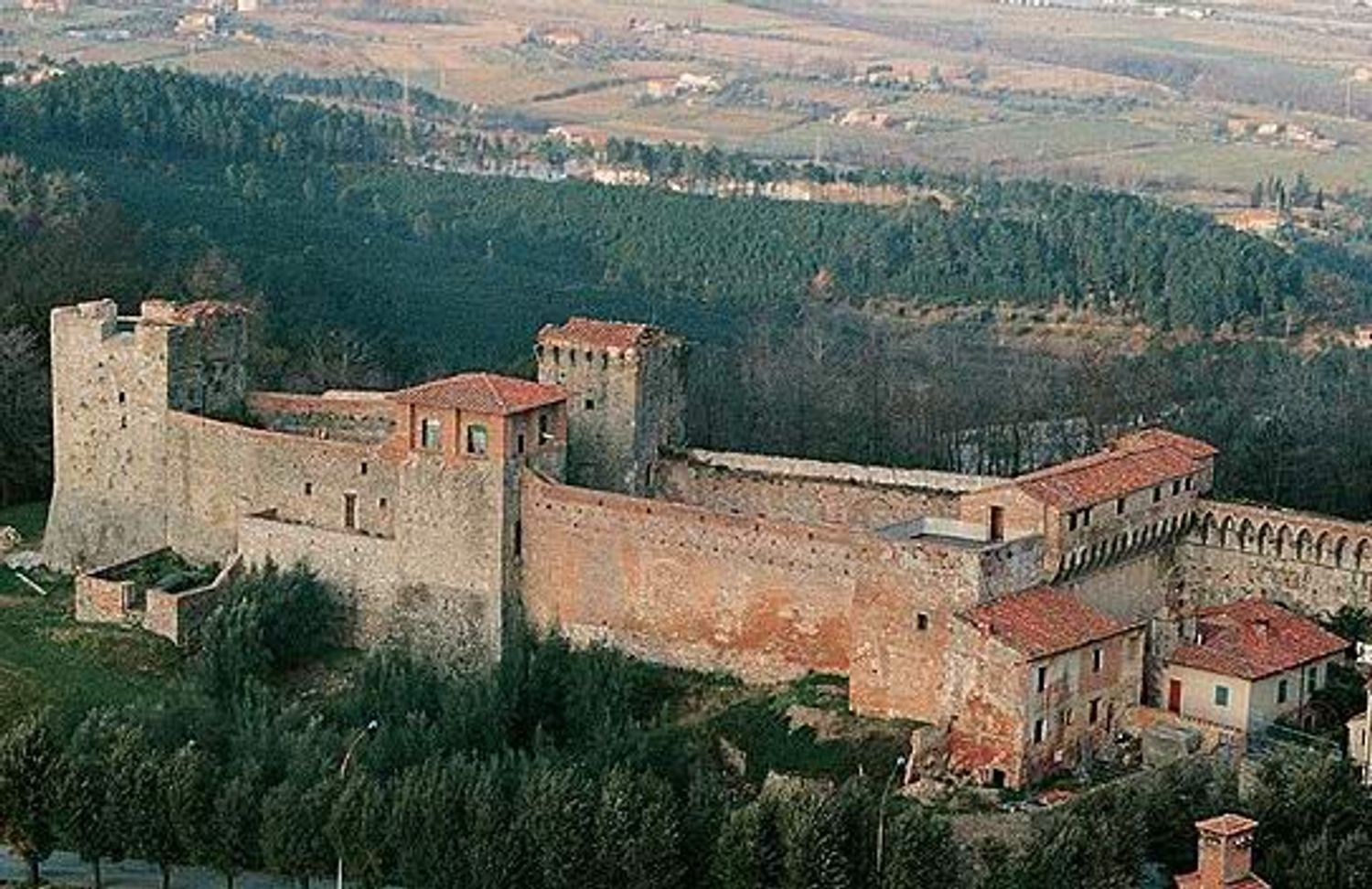 Rustico in vendita a Badia Pozzeveri, Altopascio (LU)