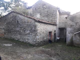 Rustico in vendita a Fivizzano (MS)