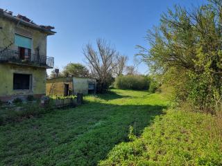 Casa indipendente in vendita a Ponticelli, Santa Maria A Monte (PI)